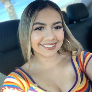 Meet your Posher, Noelia